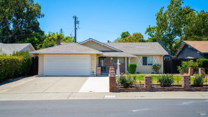 Property Photo: 432 S Orchard Avenue CA 95688