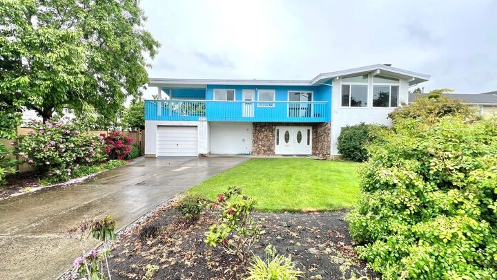 3071 Saltspring Court — photo 1