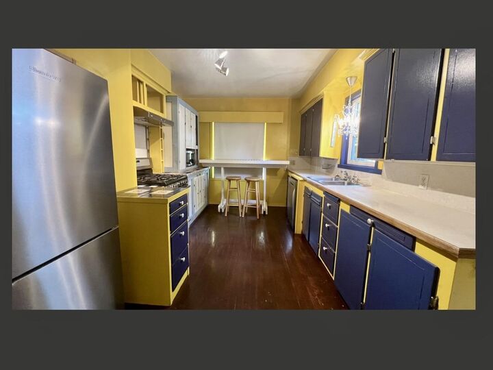 Property Photo: 33137 3rd Avenue BC V2V 1N8