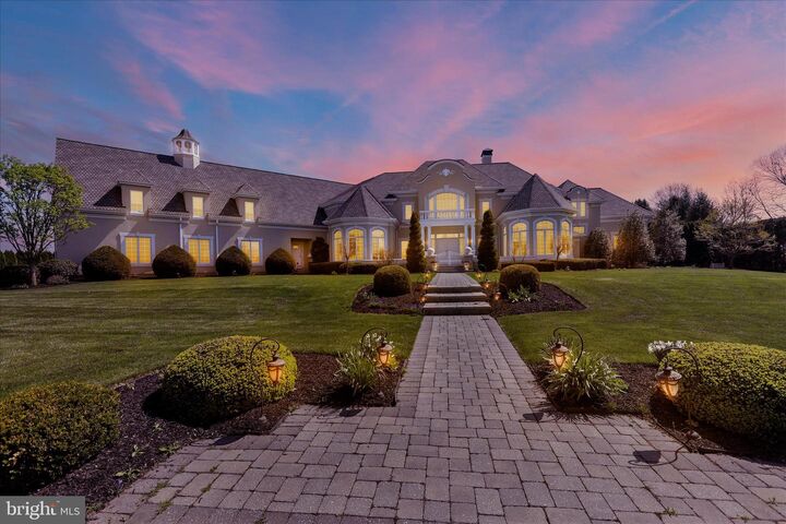 Property Photo:  1000 Bluestone Drive  PA 17543 