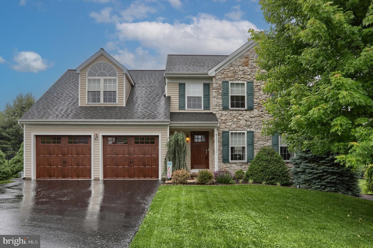 Property Photo:  14 Tower Drive  PA 17022 