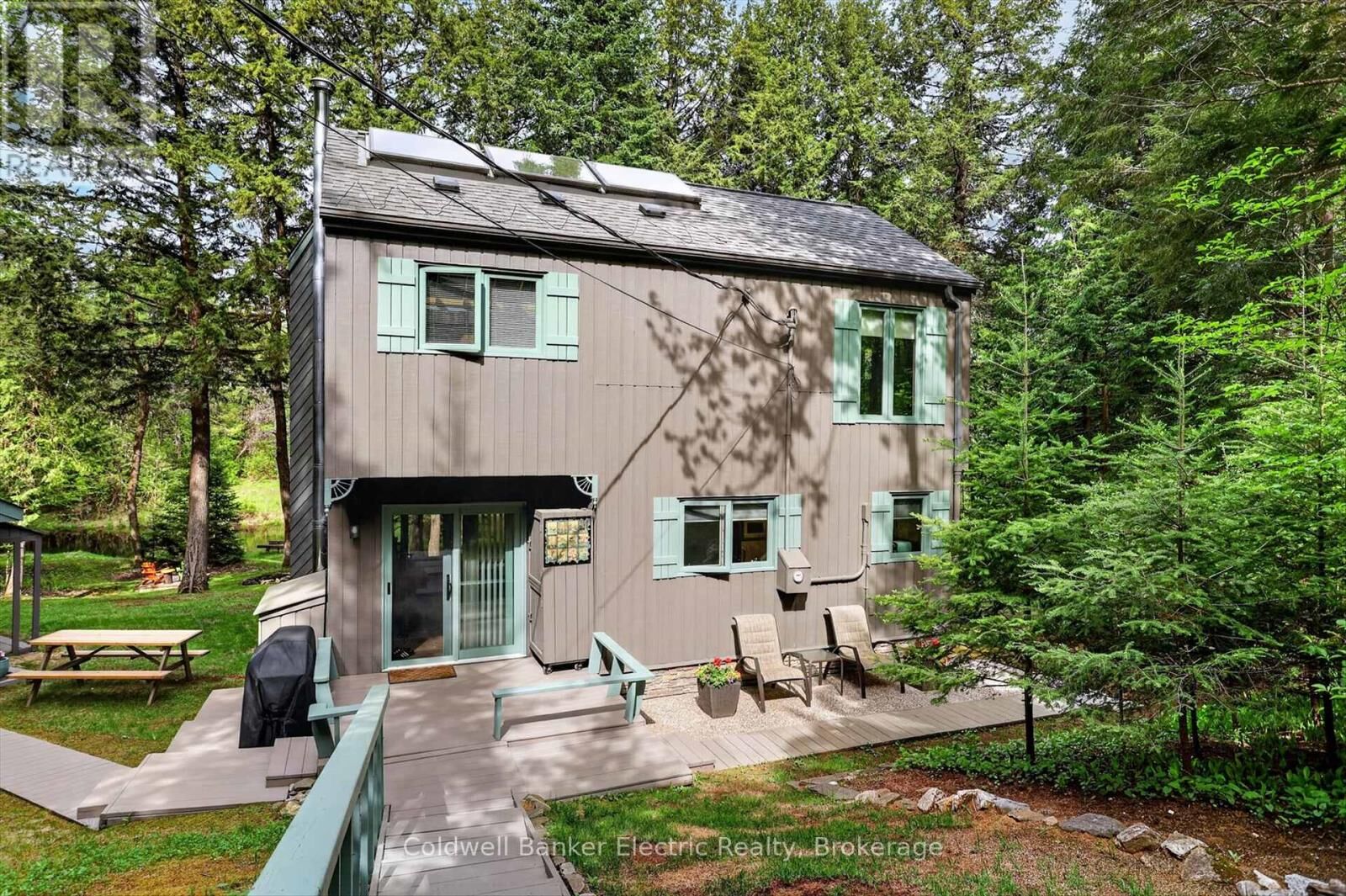 Property Photo:  44 Lean Drive  ON K0L 1A0 