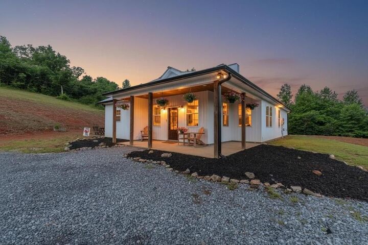 Property Photo:  1868 Emerson Road E  GA 30710 