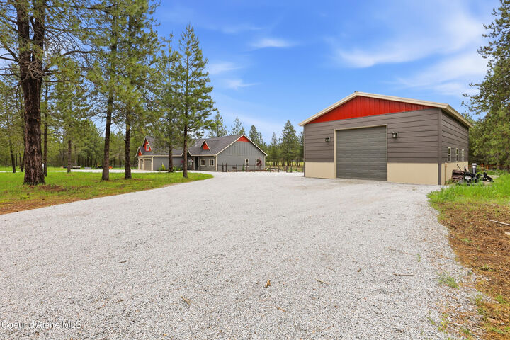 Property Photo:  32220 N Sheep Springs Rd  ID 83801 