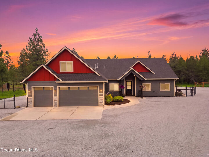 Property Photo: 32220 N Sheep Springs Rd ID 83801