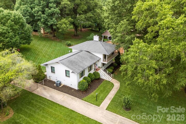 Property Photo:  728 Wingrave Drive  NC 28270 