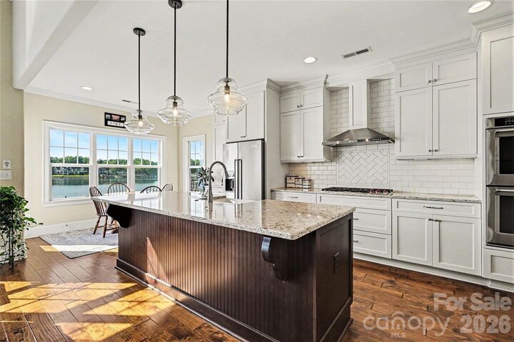 Property Photo:  20718 Eastpoint Drive  NC 28031 