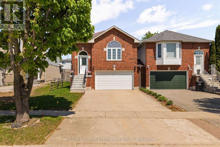 Property Photo: 72 Rundle Crescent ON L4N 8E6