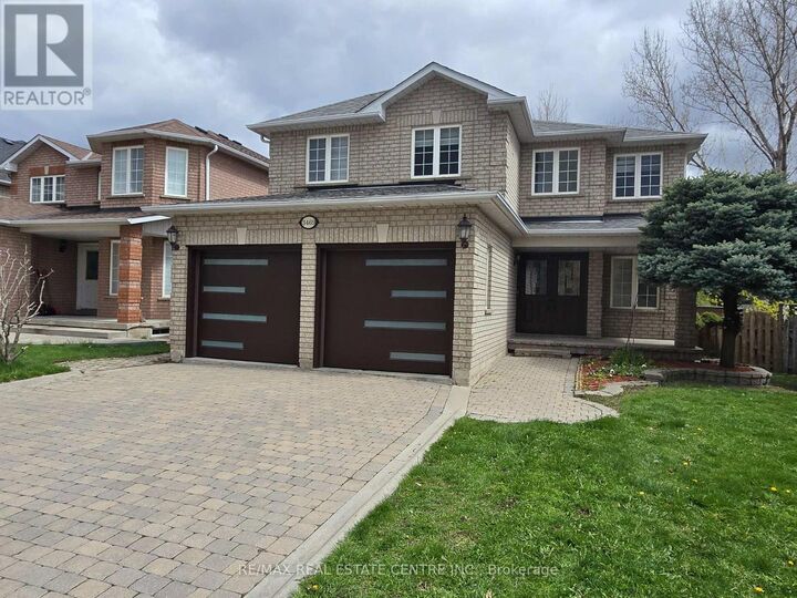 Property Photo:  3469 Old Orchard Park Drive  ON L5B 4E1 