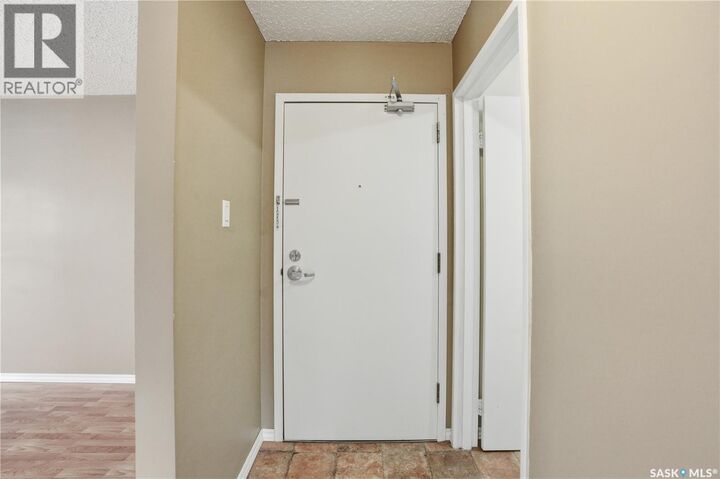 Property Photo: 208B 4040 8th Street E SK S7H 5L4
