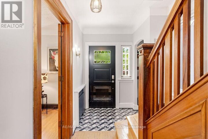 Property Photo: 379 Hamilton Avenue South ON K1Y 1C8