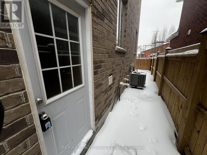 Property Photo: 7 Glengowan Street Basement ON L1R 0K8