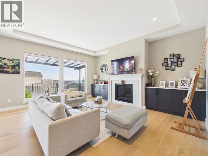 Photo de la propriété:  3488 Danielson Drive  BC V3E 0N4 