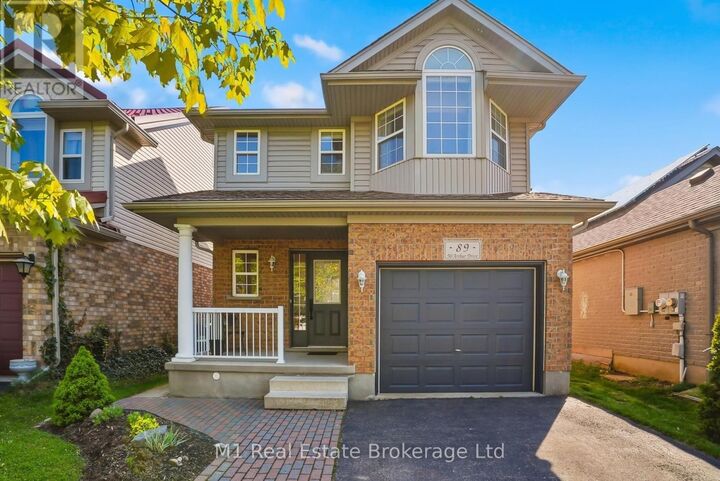 89 McArthur Drive — photo 1