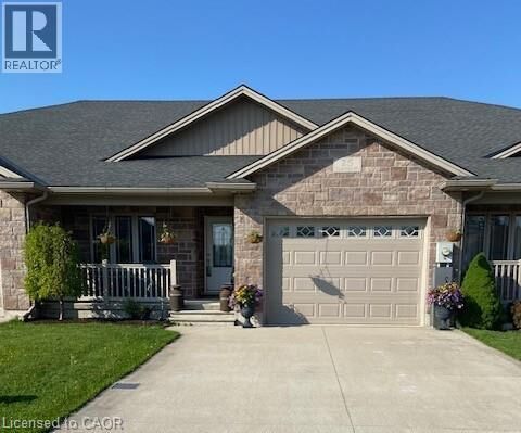 Property Photo:  25 Clayton Street  ON N0K 1N0 