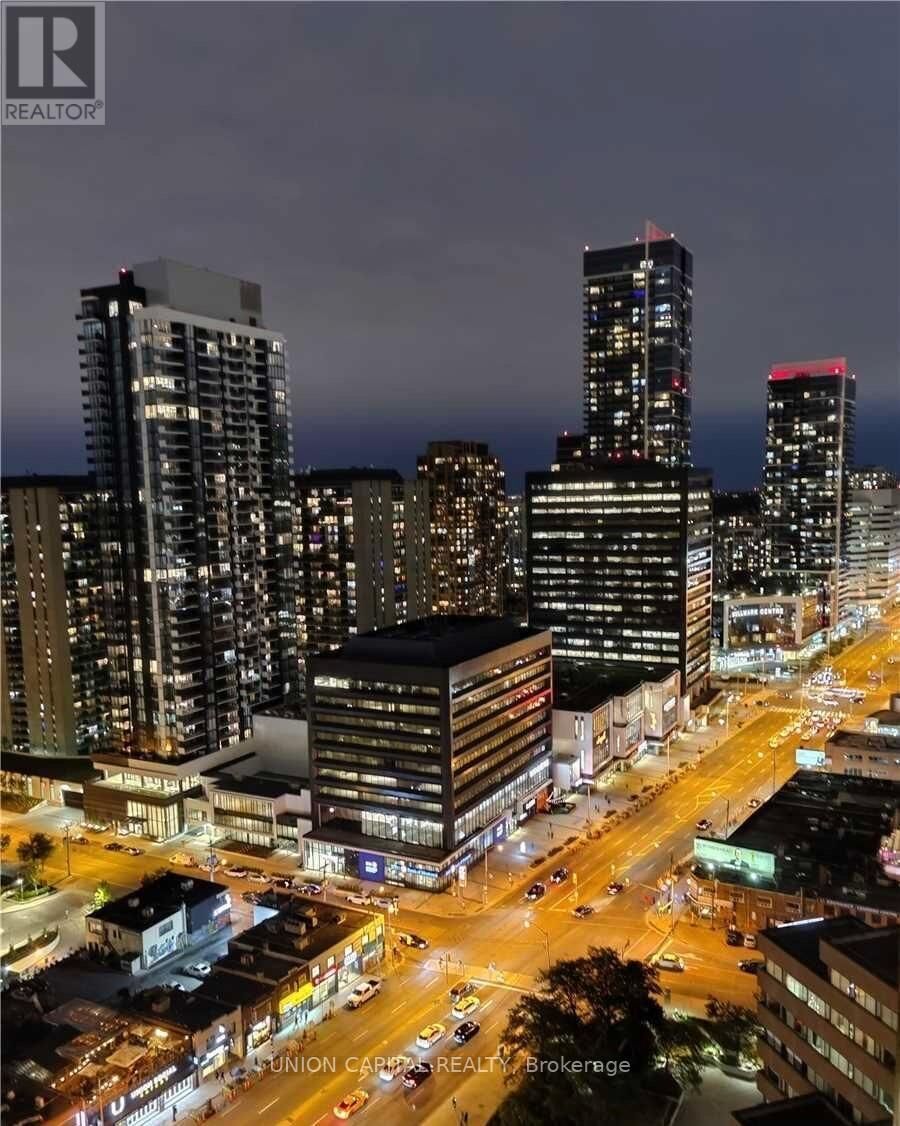 Property Photo:  100 Upper Madison Street 2805  ON M2N 6M4 