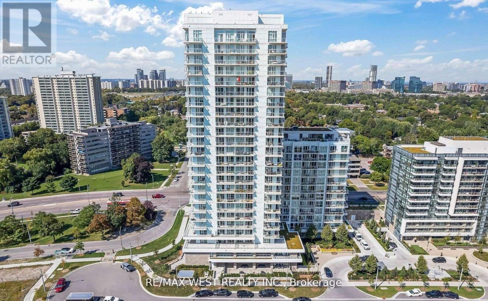 Property Photo:  10 Deerlick Court 202  ON M3A 0A7 