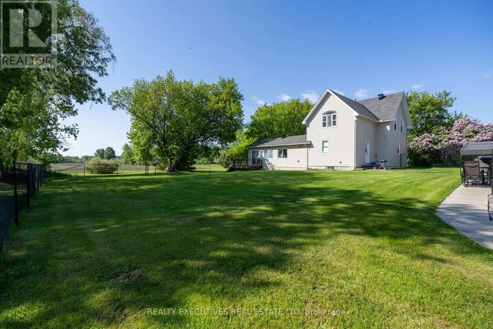 Property Photo: 1991A Finch-Winchester Boundary Road ON K0C 1H0