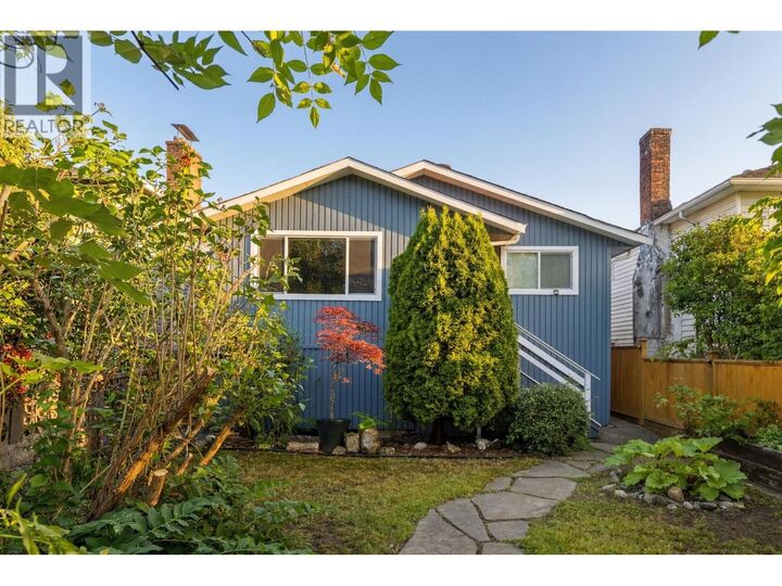 Property Photo:  3172 East 2nd Avenue  BC V5M 1G1 