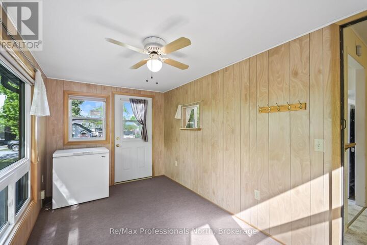 Property Photo:  970 First Street South  ON P1P 1K3 