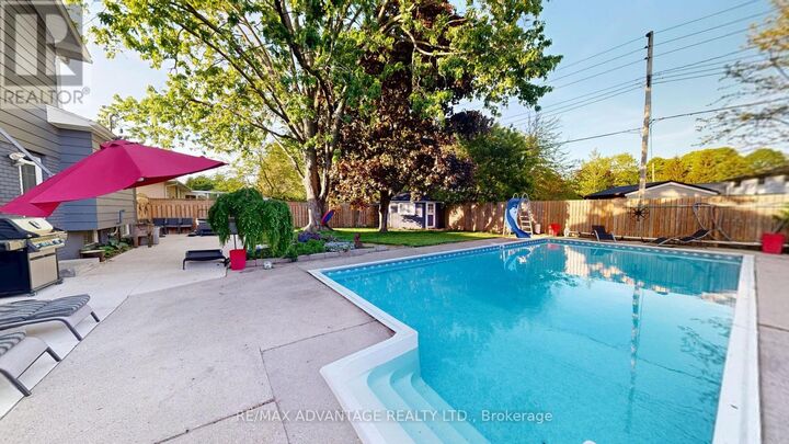 Property Photo:  107 Rutherford Avenue  ON N5H 2N7 