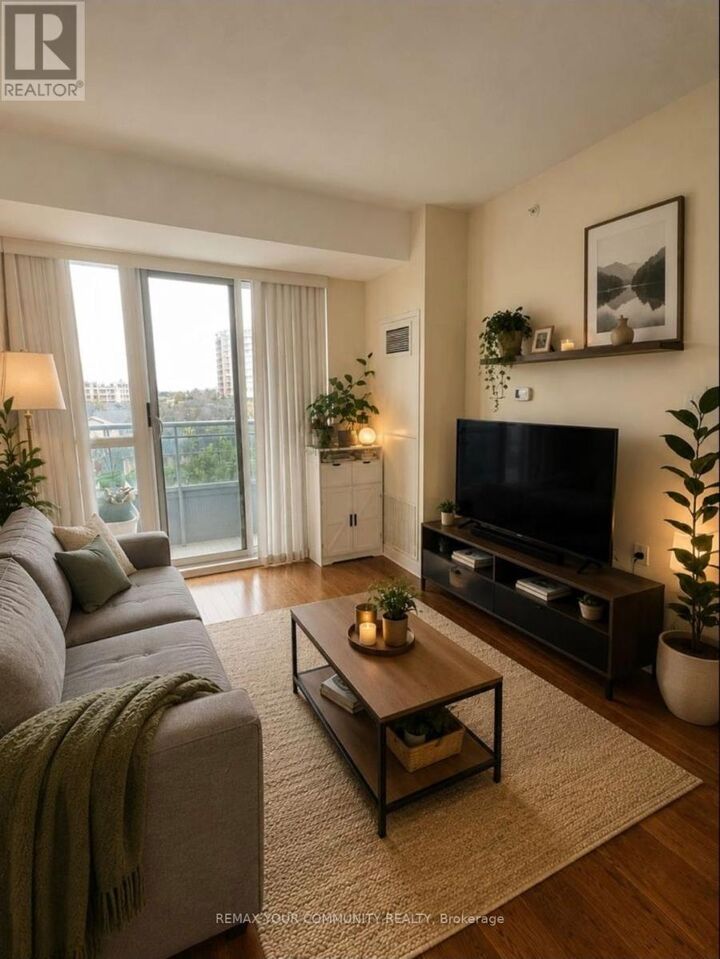 Property Photo: 9191 Yonge Street 518 SW ON L4C 1E2