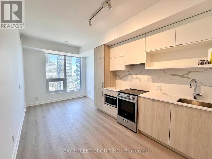 Property Photo:  100 Queen Street East 3001  ON M5C 0B5 