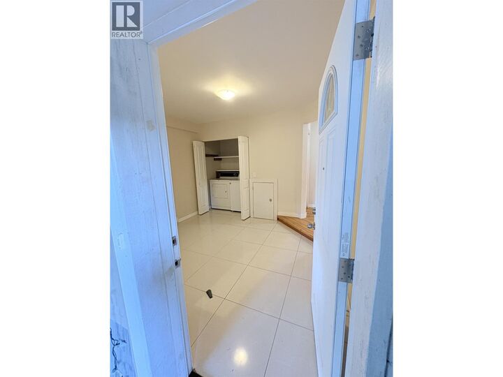 Property Photo:  2390 Kitchener Avenue  BC V3B 2A9 