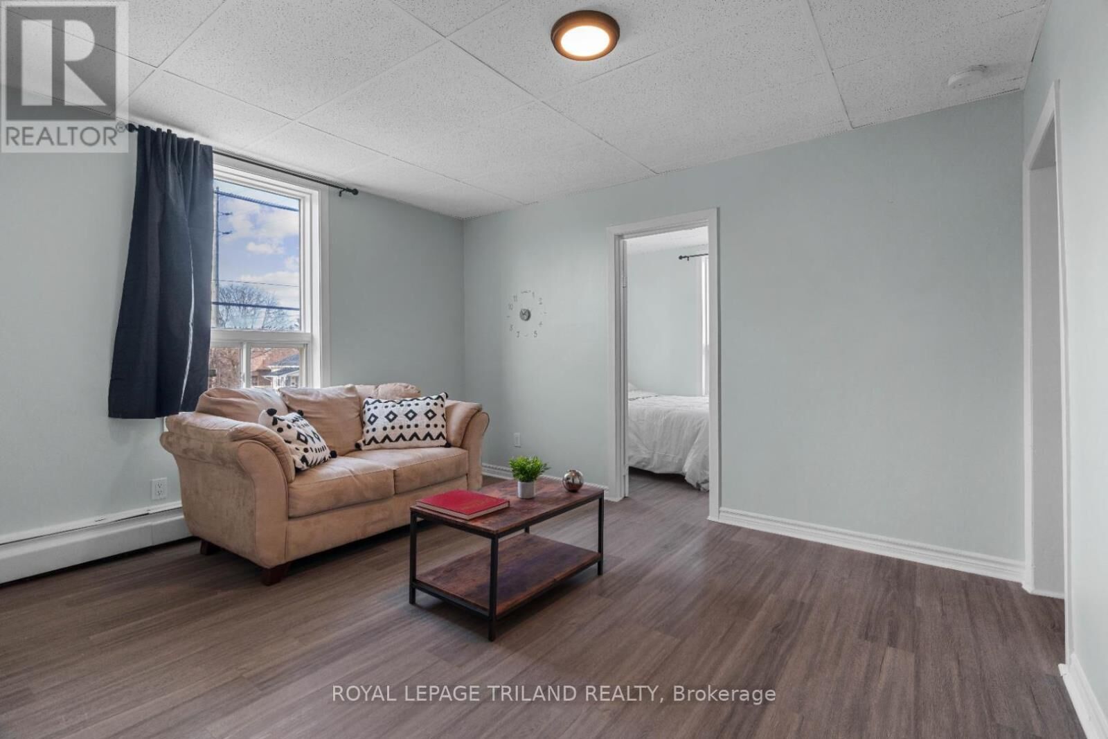 Property Photo:  469 Grey Street 3  ON N6B 1H1 