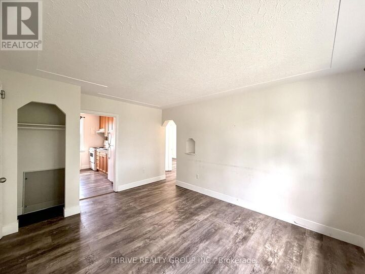 Property Photo:  322 Wellington Road 5  ON N6C 4P4 