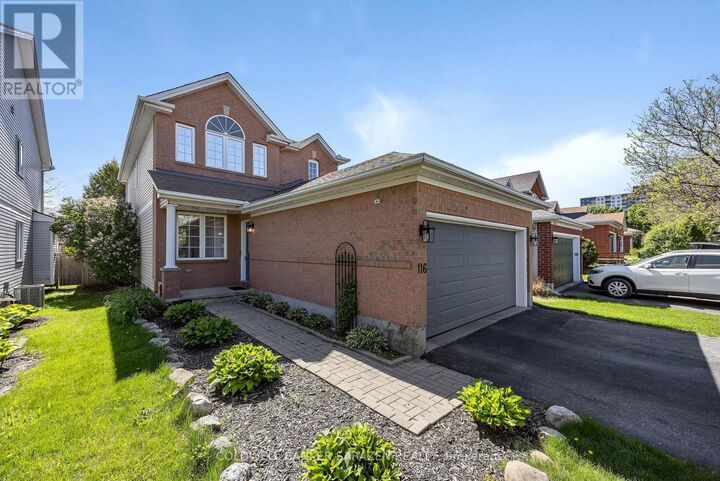 Property Photo: 116 Bloomingdale Street ON K2C 4A4