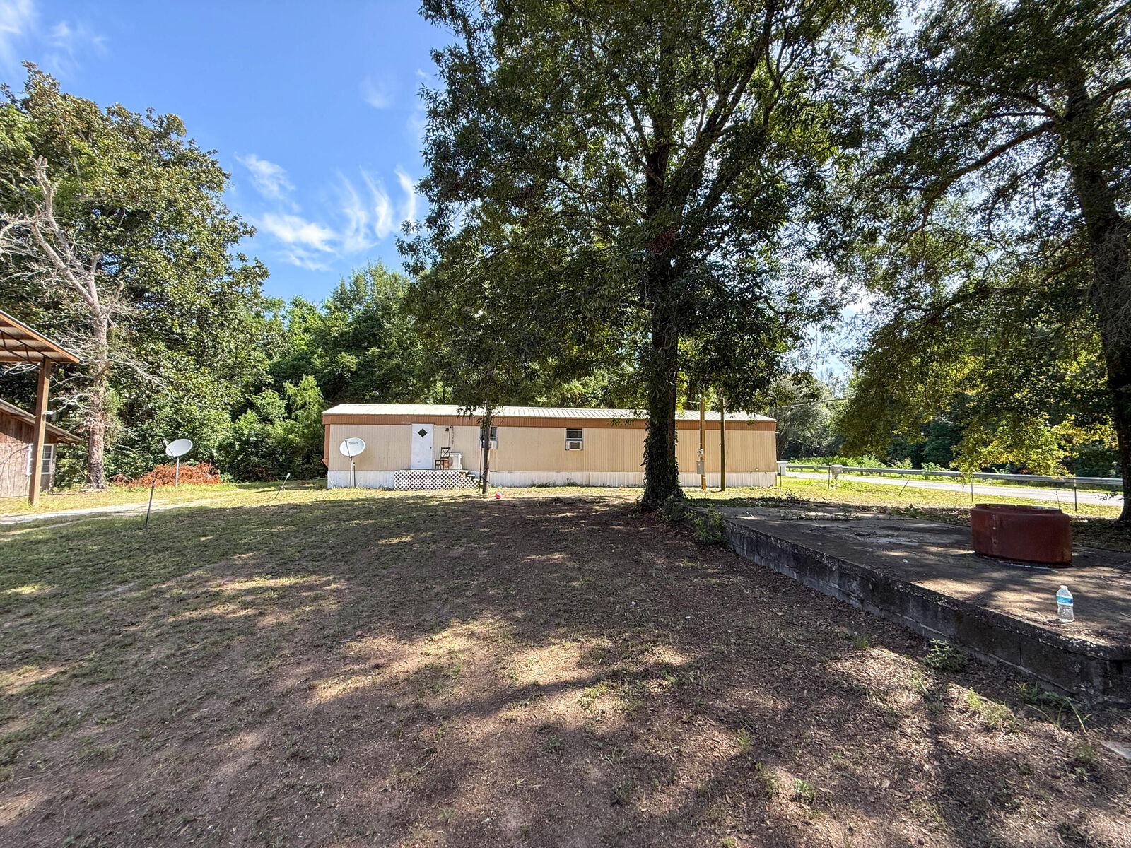 Property Photo:  4253 Third Avenue  FL 32571 