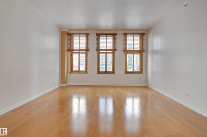 Property Photo:  10134 100 Street NW 902  AB T5J 0N8 