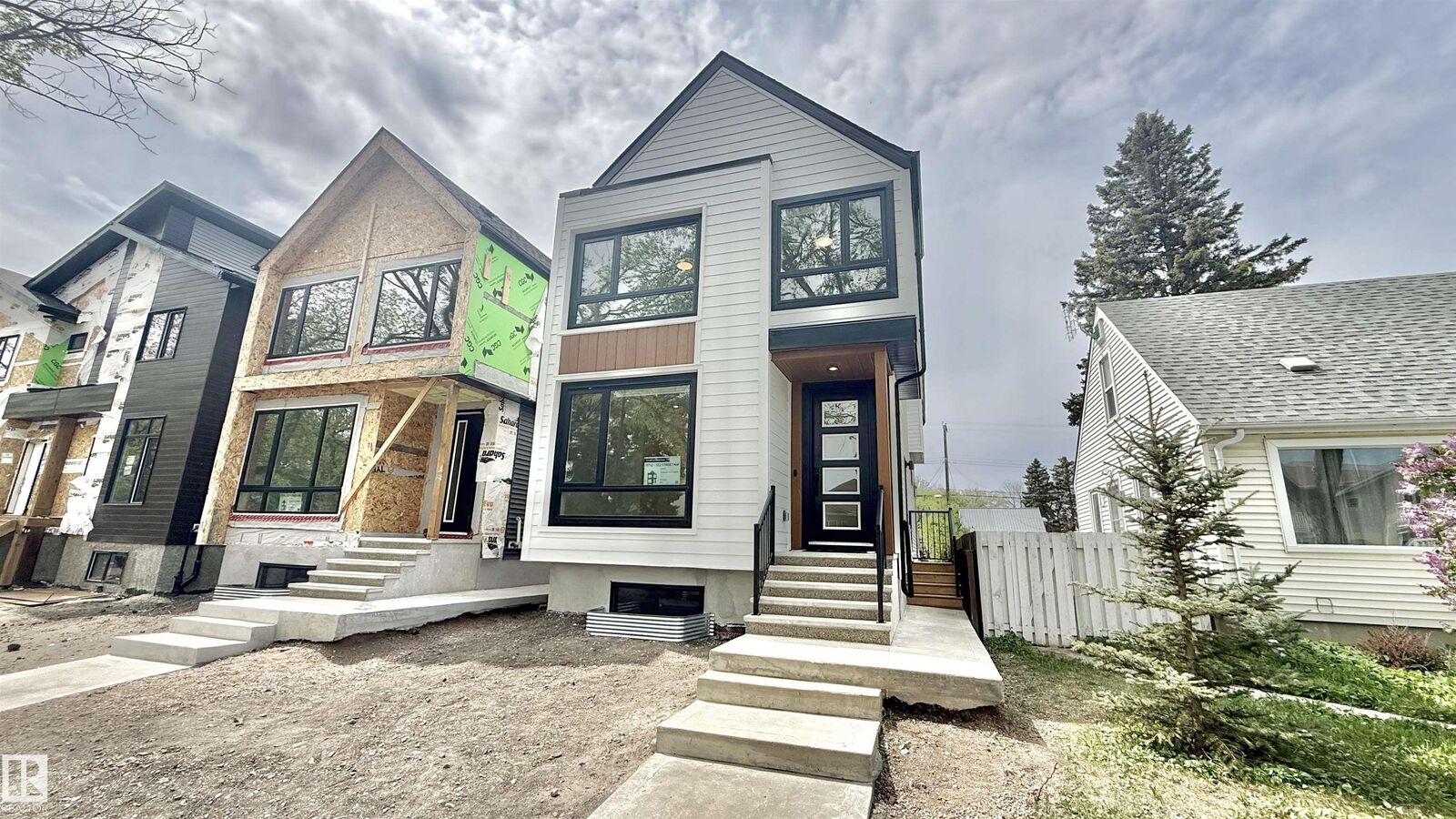 Property Photo: 11712 122 Street NW AB T5M 0C3