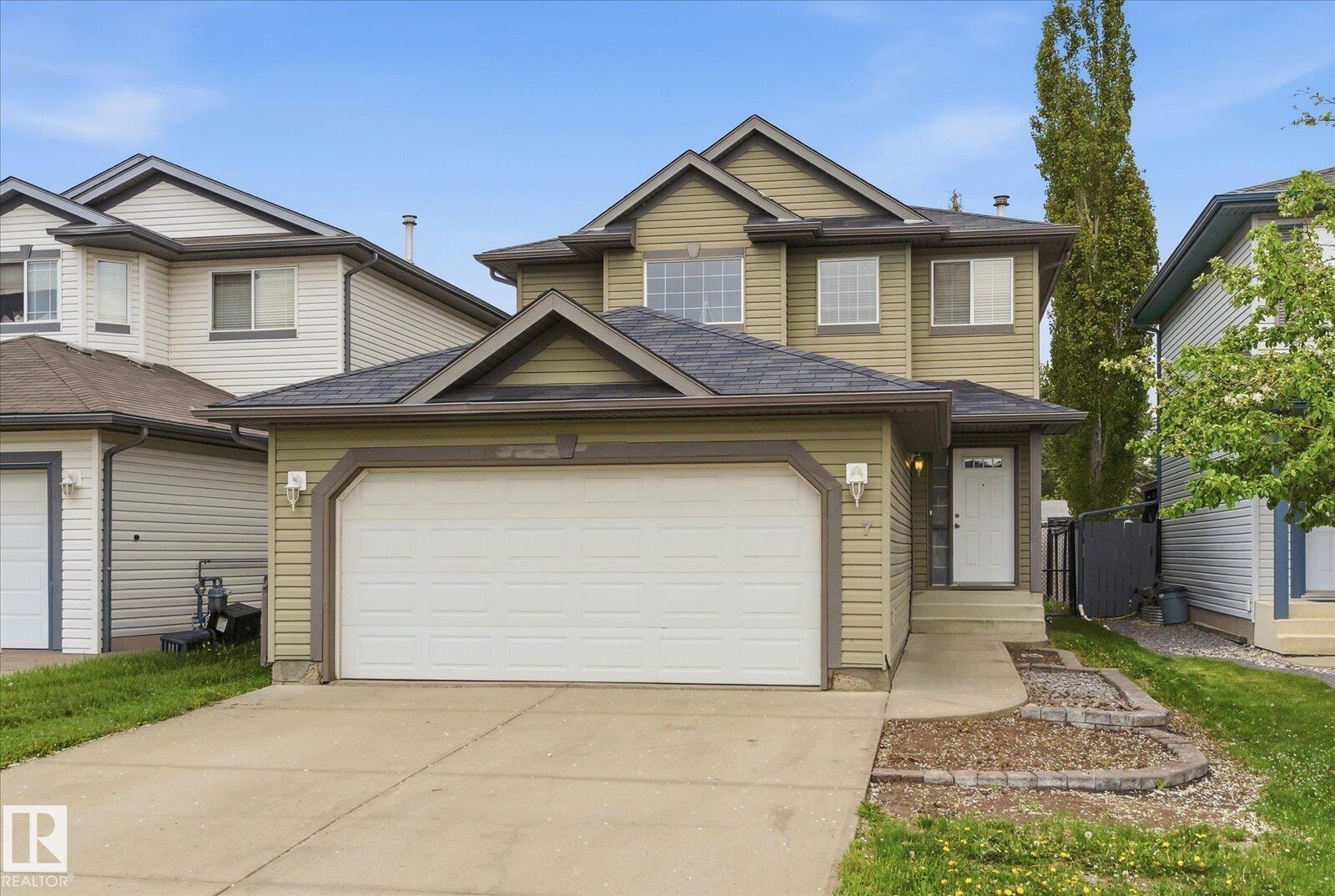 Property Photo:  7 Westerra Close  AB T7Z 2W1 