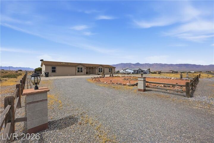 Property Photo: 2451 East Jayme Street NV 89048