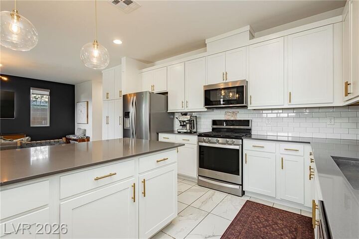 Property Photo: 9760 Pyrite Mystery Avenue NV 89148