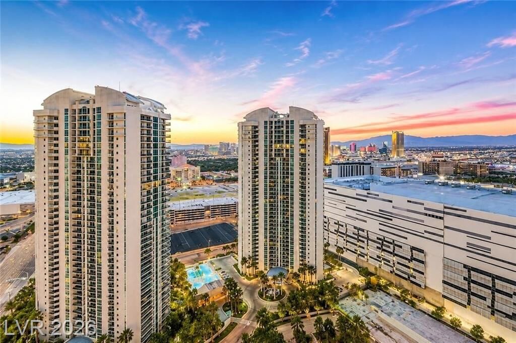 Property Photo:  2877 Paradise Road 104  NV 89109 