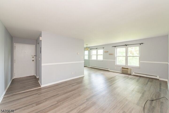 Property Photo:  100 Pierson Miller Drive E4  NJ 07442 