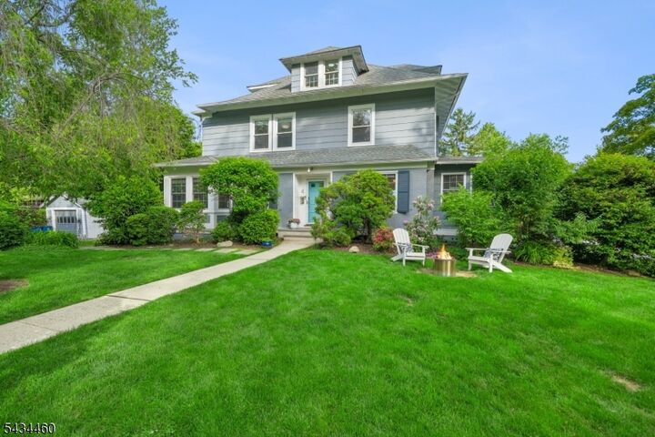 Property Photo:  4 Kermit Rd  NJ 07040 