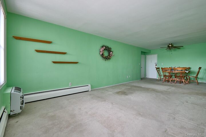 Property Photo:  60 Hempstead Avenue 3P  NY 11563 