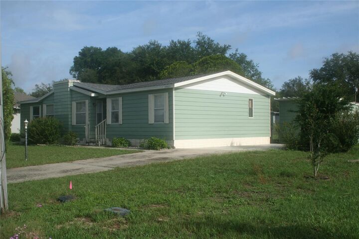 Property Photo:  10035 SE 126th Lane  FL 34420 