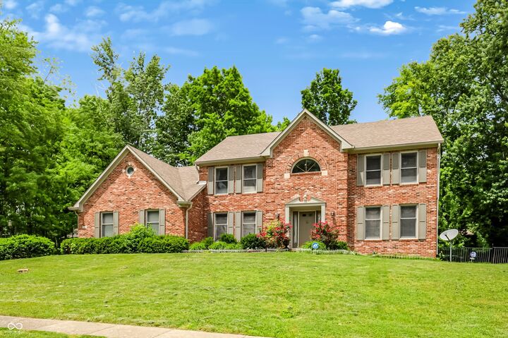 Property Photo: 1884 Highland Cove IN 46280