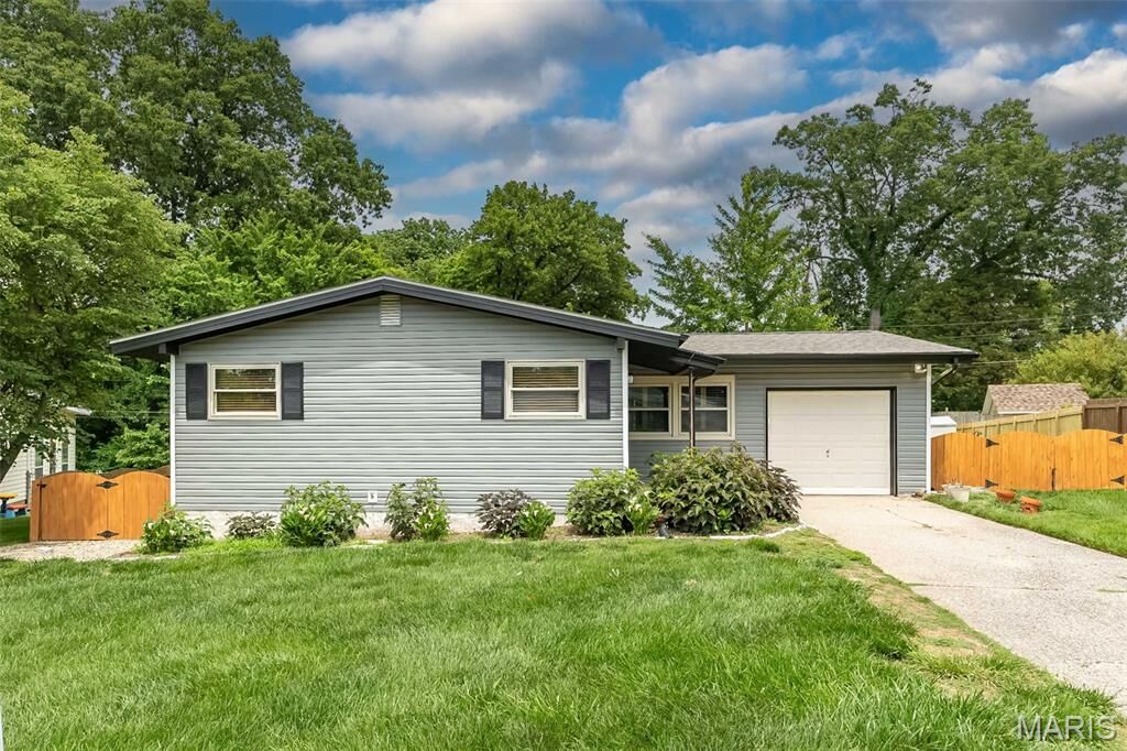 Property Photo:  351 Amend Drive  MO 63129 