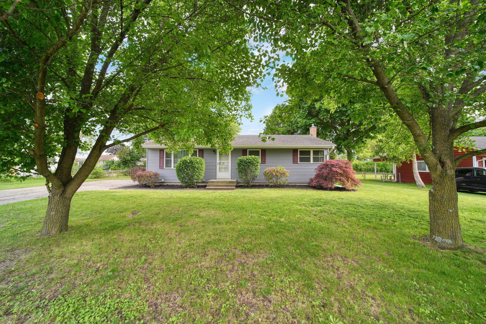 Property Photo: 1321 Michael Drive MI 49202