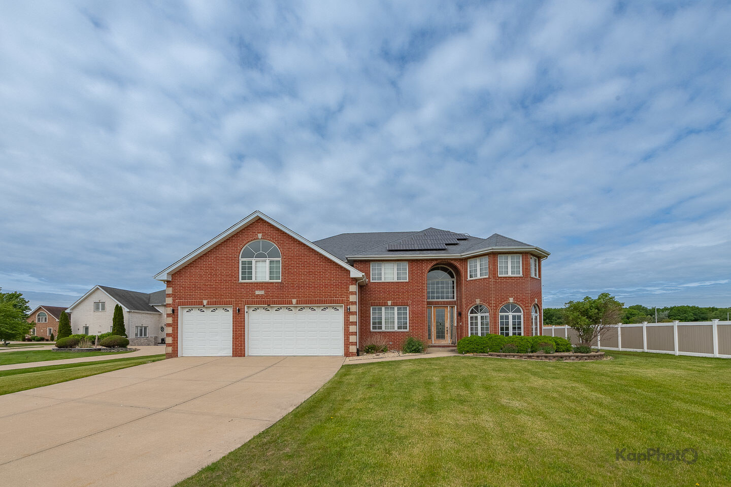 Property Photo:  18730 Welch Way  IL 60478 