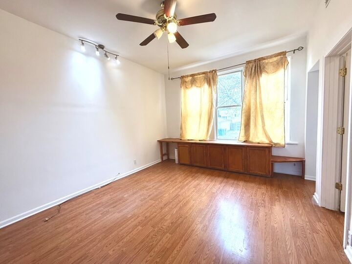 Property Photo: 3439 S Claremont Avenue IL 60608