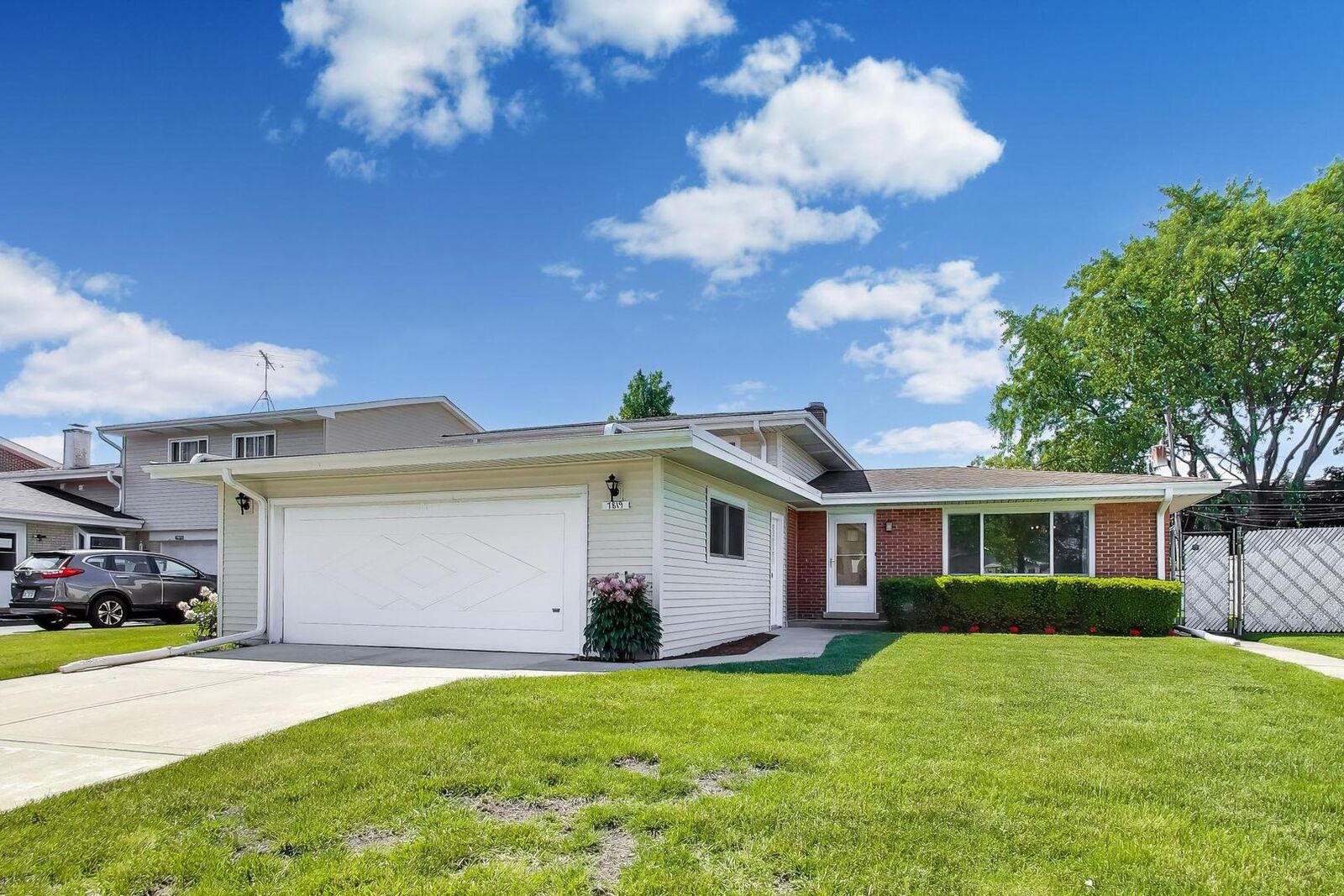 Property Photo: 7819 Church Street IL 60053