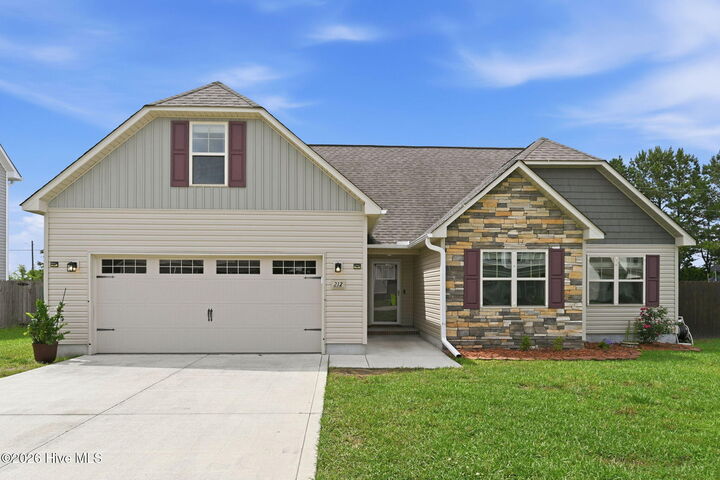 Property Photo:  212 Holly Grove Court E  NC 28540 