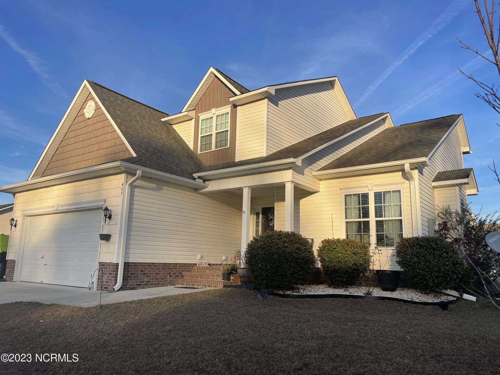 Property Photo: 407 Sundown Court NC 28539